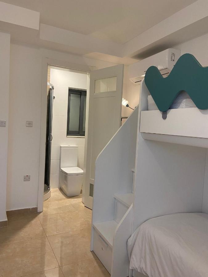 Cozy 2 Bedroom Apartment Near Seafront Gzira Eksteriør billede