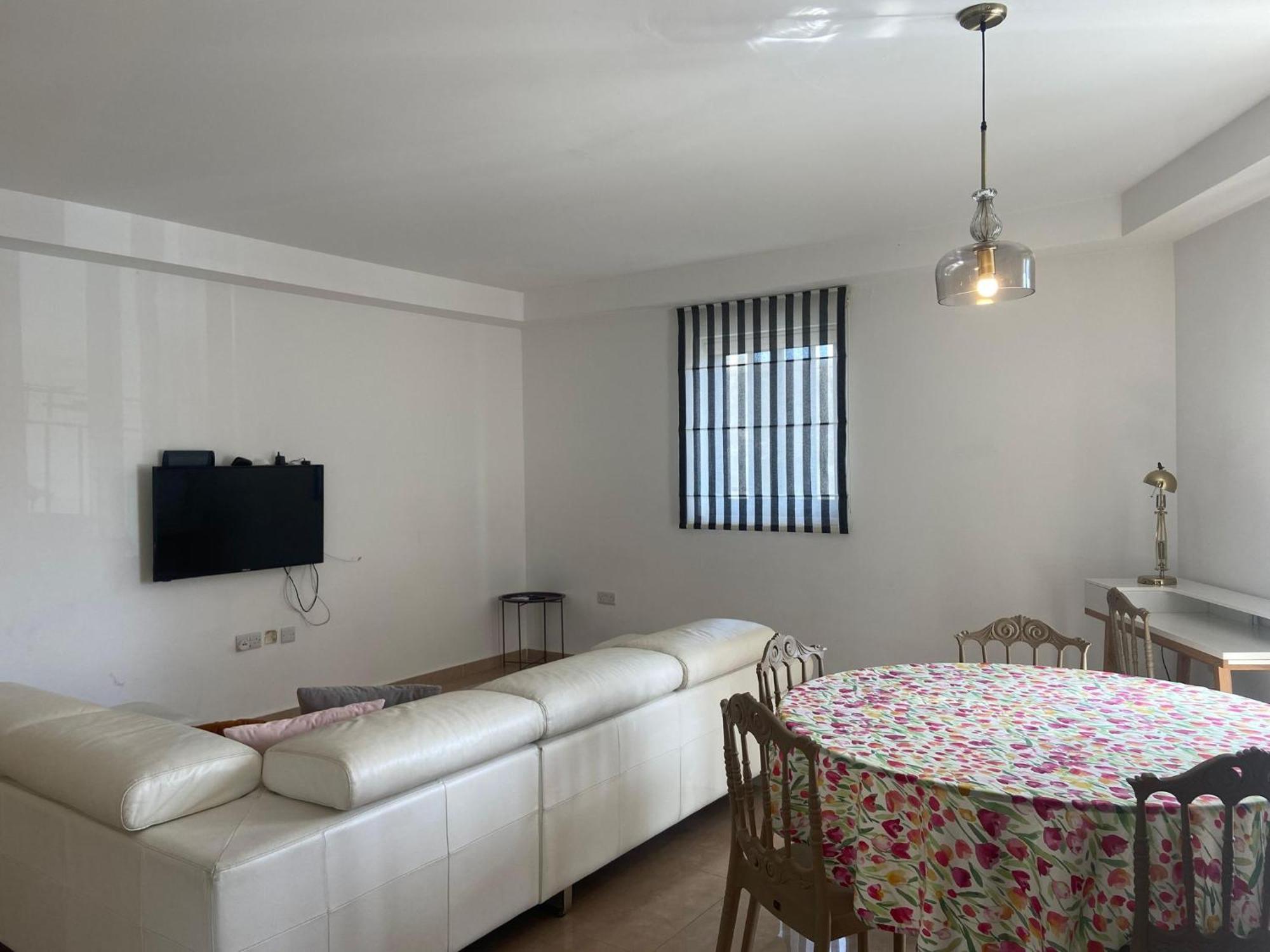 Cozy 2 Bedroom Apartment Near Seafront Gzira Eksteriør billede